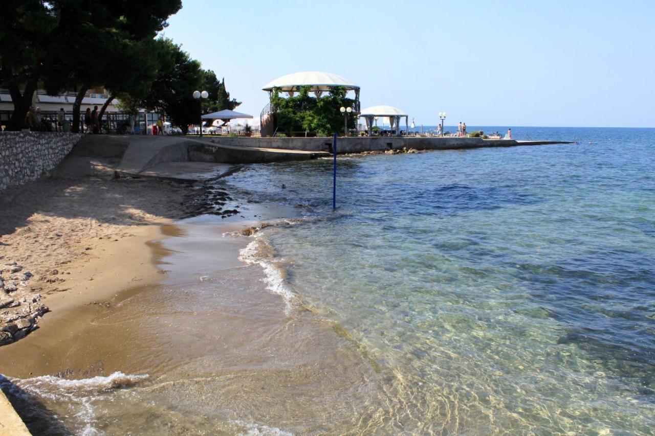 Apartments With A Parking Space Umag - 7110 ภายนอก รูปภาพ