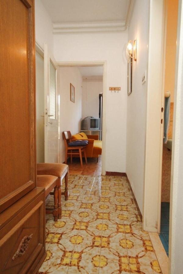 Apartments With A Parking Space Umag - 7110 ภายนอก รูปภาพ
